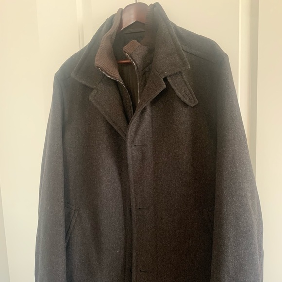 Brown Boss coat - Picture 1 of 5